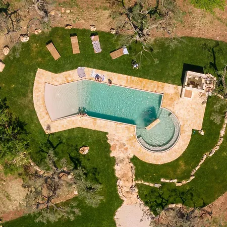 Trulli Corte Kalia Villa *